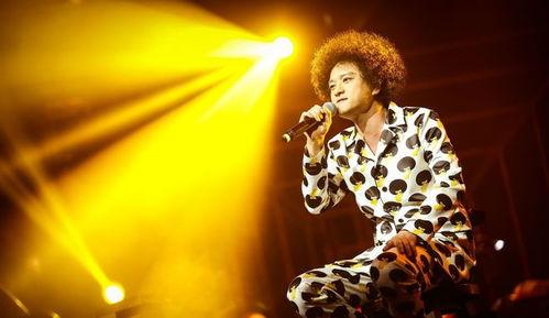 当时娱乐圈吃瓜赵英俊